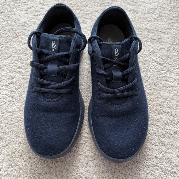 Allbirds Women’s Wool Runner Go – Deep Navy, Size 9.5 - Picture 2 of 6